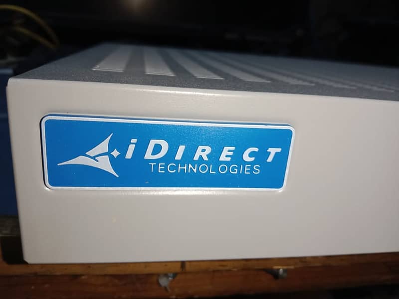 iDirect 3000 Series Satellite Router Model 3100 + Adapter 1