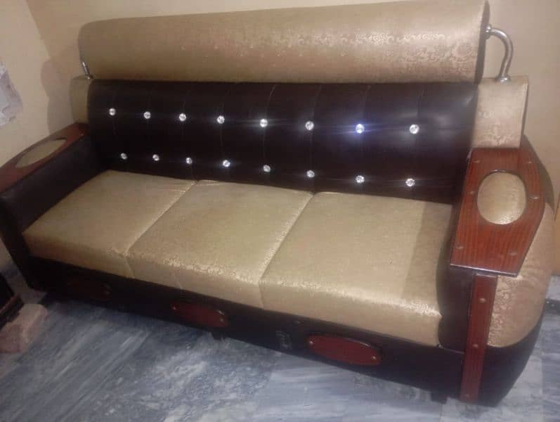 sofa set six seater 1