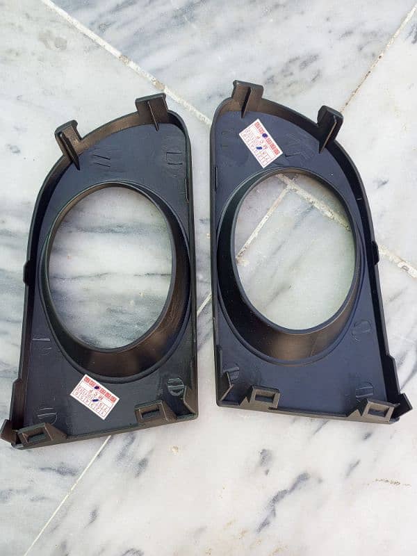 Fog Light Bezels Sunny 2004-2006 1