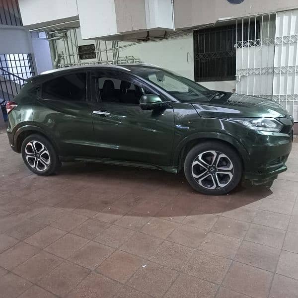 Honda Vezel 2014/2018 Z PACKAGE Orange Room Top Of the line Variant 2