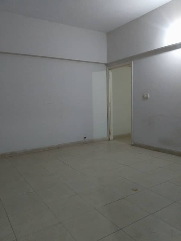 FLAT FOR SALE 2BED LOUNGE 12