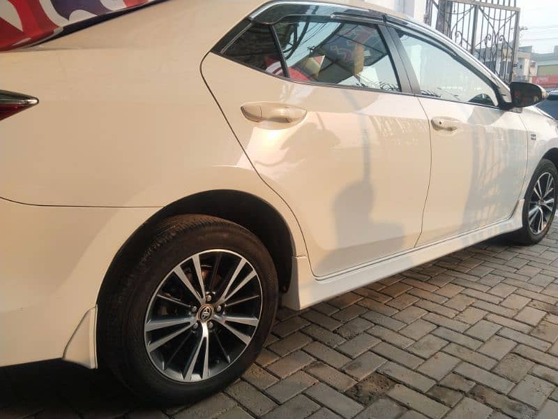 Toyota Corolla Altis 2018 8