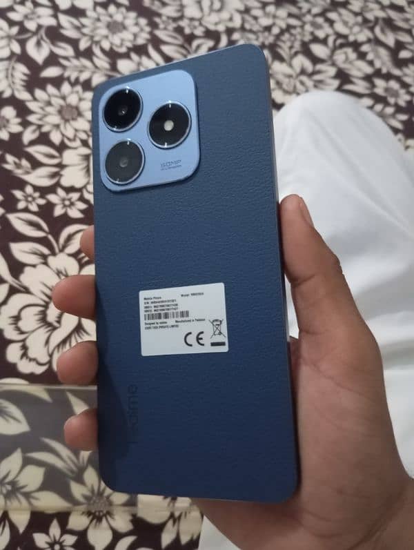 Realme C63 6/128 GB condition 10/10 11month warranty 0