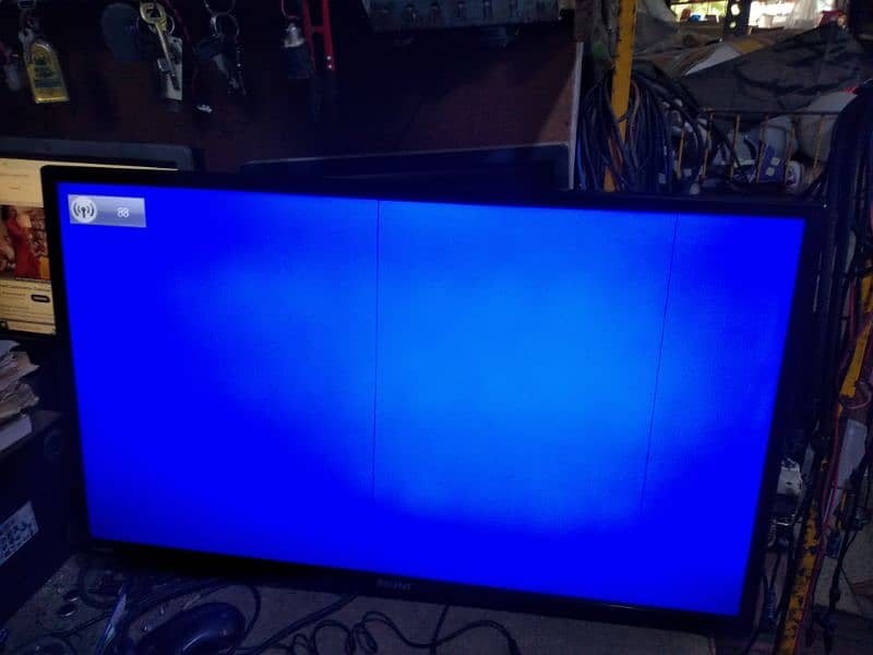 ORIENT 32 INCH LED TV 8