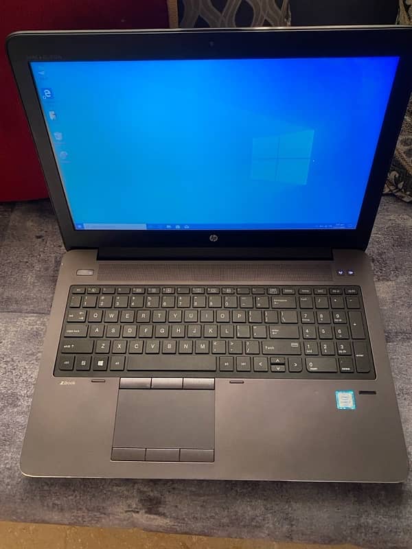 Hp Zbook 15 i7 6th workstation HQ processor 0