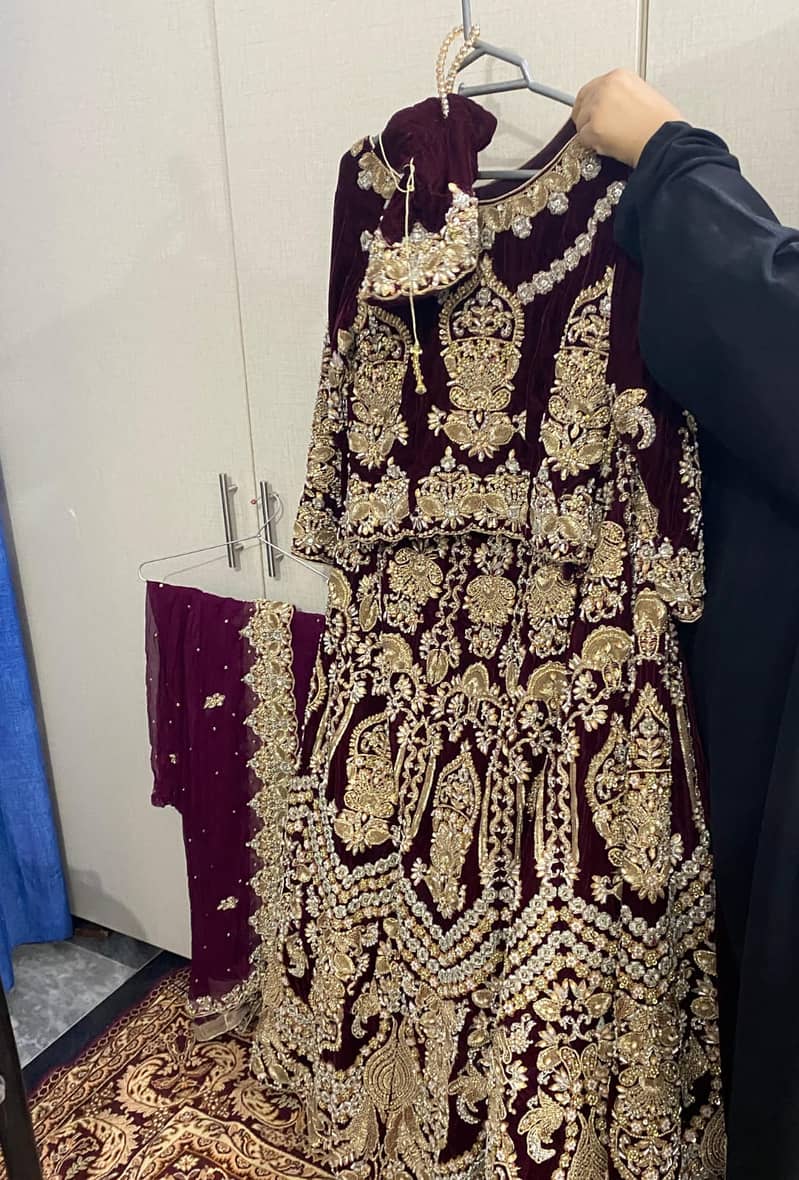 mehroon heavy bridal lhenga 10