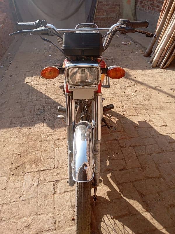 Urgent Sale Honda 125 2021 Model 0307-4748061 2