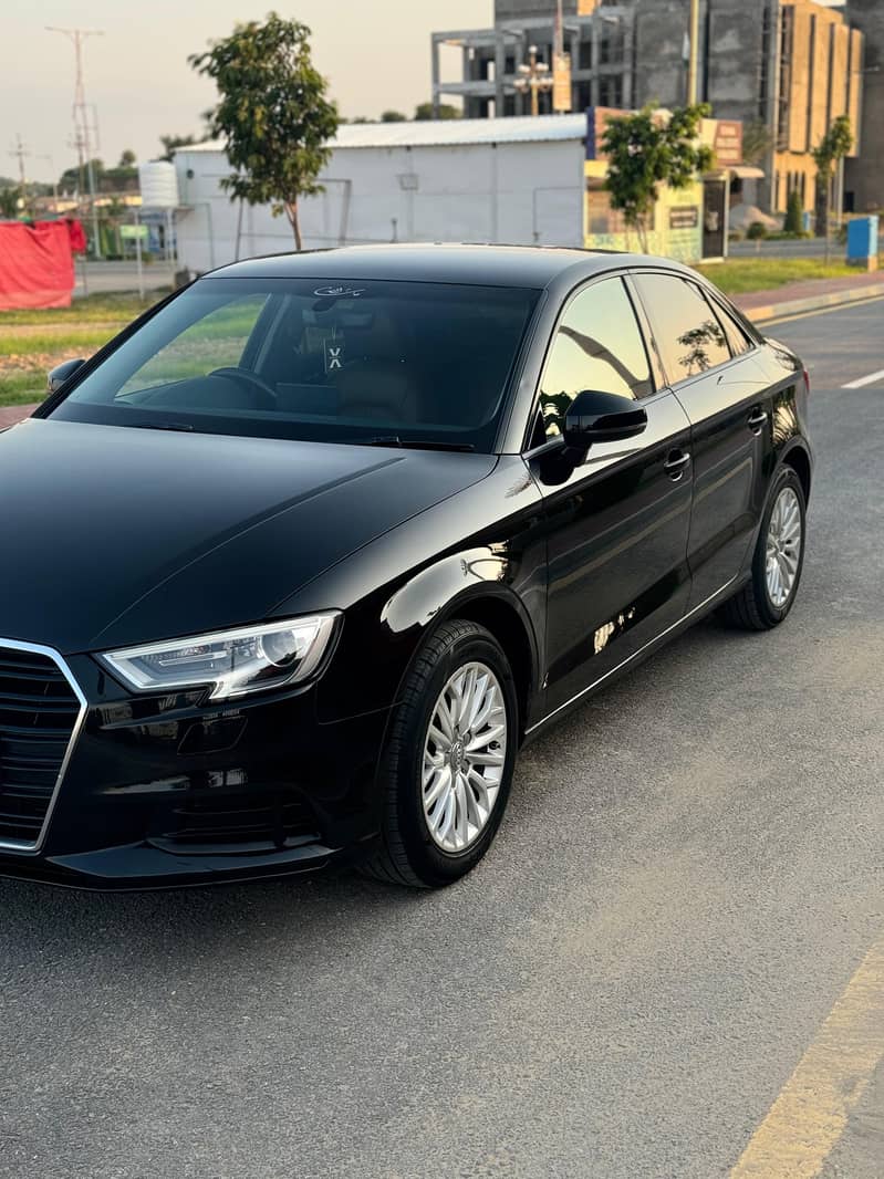 Audi A3 1.2 TFSI Standard 2018 2