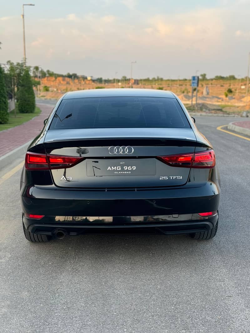 Audi A3 1.2 TFSI Standard 2018 7