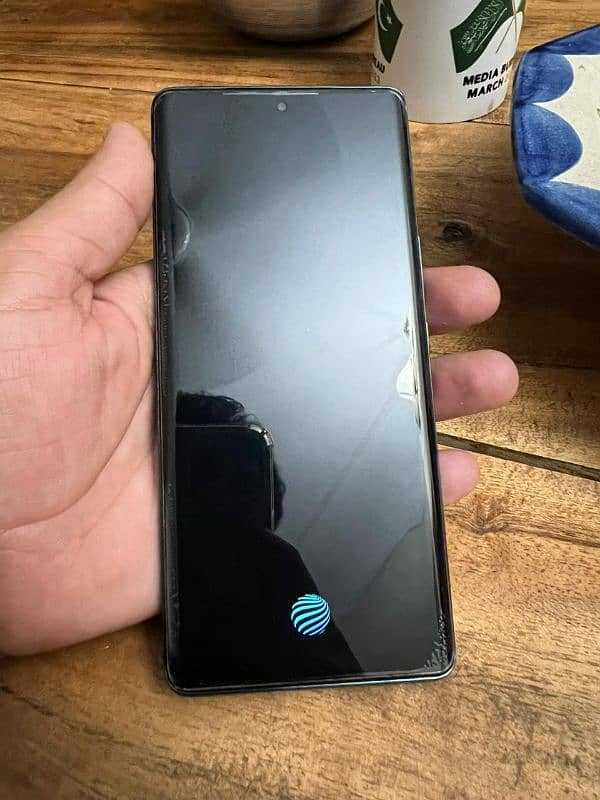 Vivo v30 1