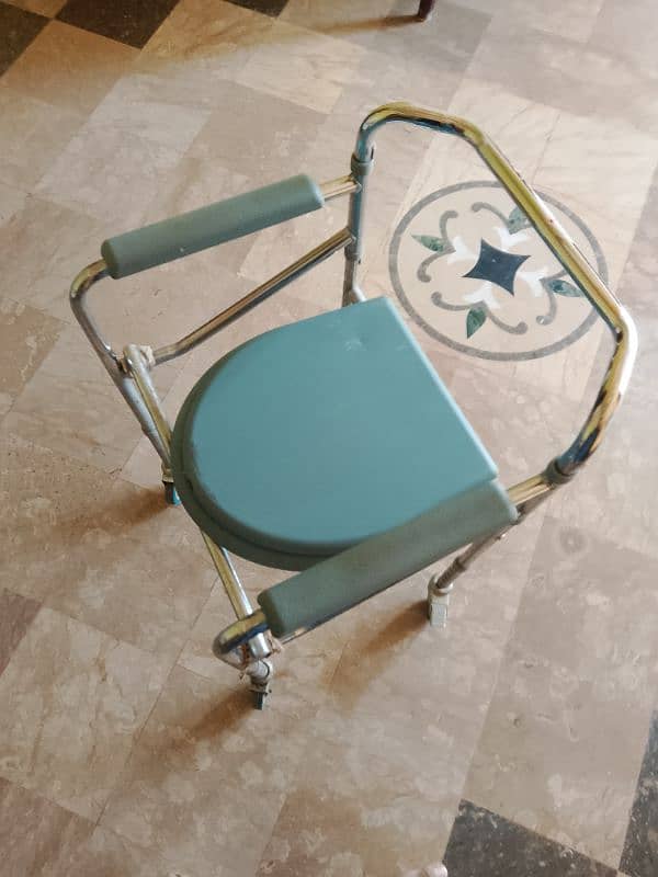 commode wheel chair 1