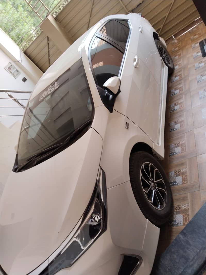 Toyota Carolla 1.6 Altus 9