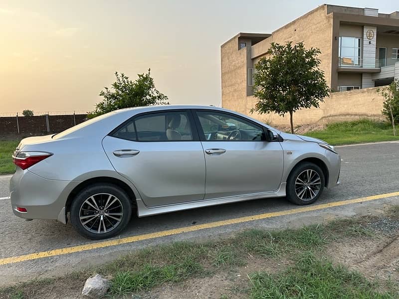 Toyota Corolla Altis 2019 13