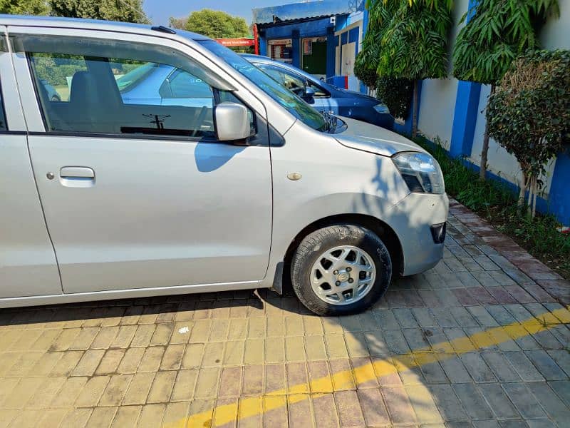 Suzuki Cultus VXL 2018 4