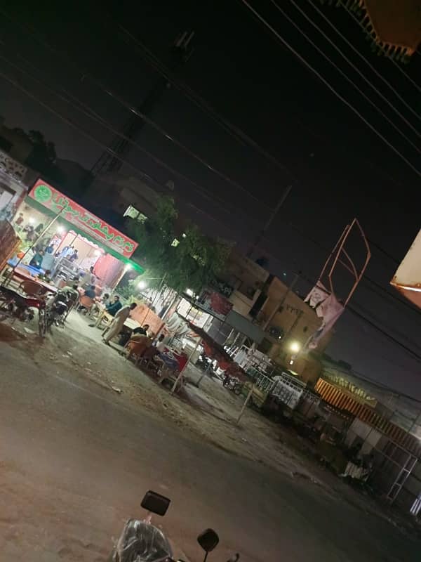 Shop for rent in johar town very rushi area good location best for Hotel restaurant and cafe 1