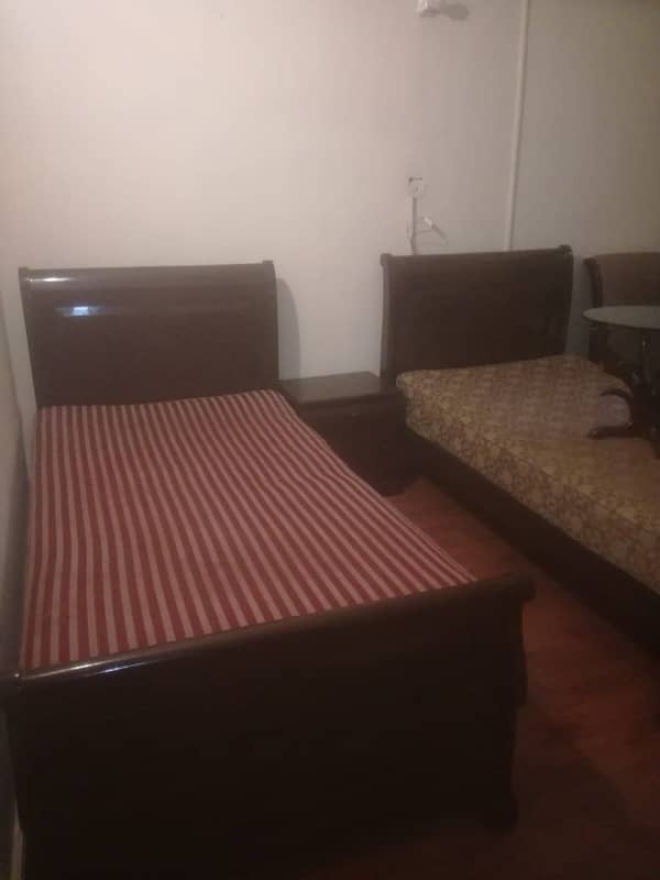 running hostel for rent setup for sale in Ali town near ibex univriesty very hot location 0