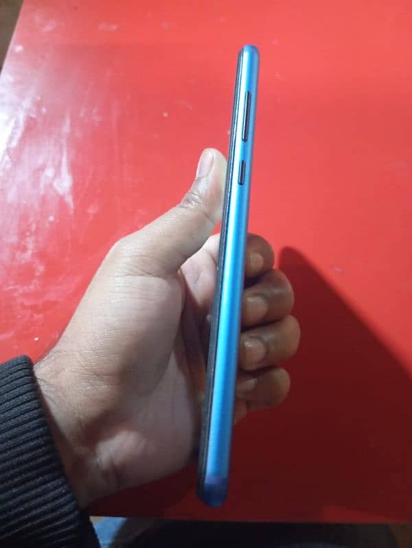 huawei mate 10 lite 4 64 with box  pta approved ok 10/9 condition . . 2