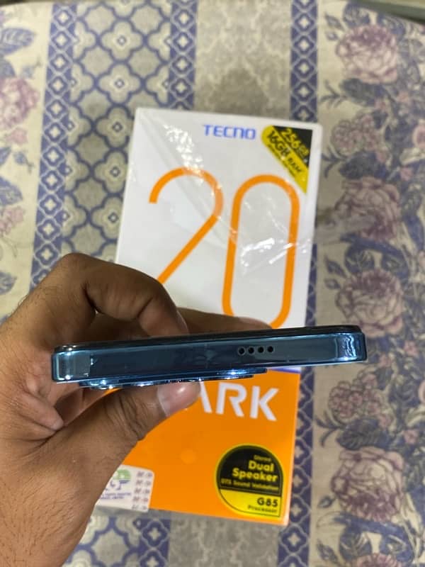 tecno spark 20 (8.256) Box charger 6