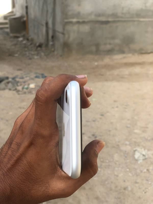 iphone Xr 64gb non PTA JV 4