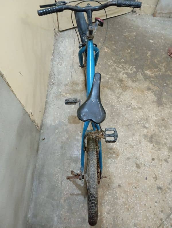 Blue Cycle In Good Condition 3