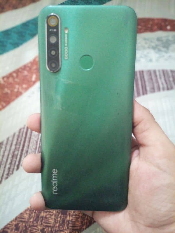 Realme 5i 0