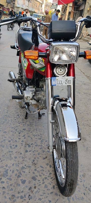 Honda CD 70 Islamabad number 2