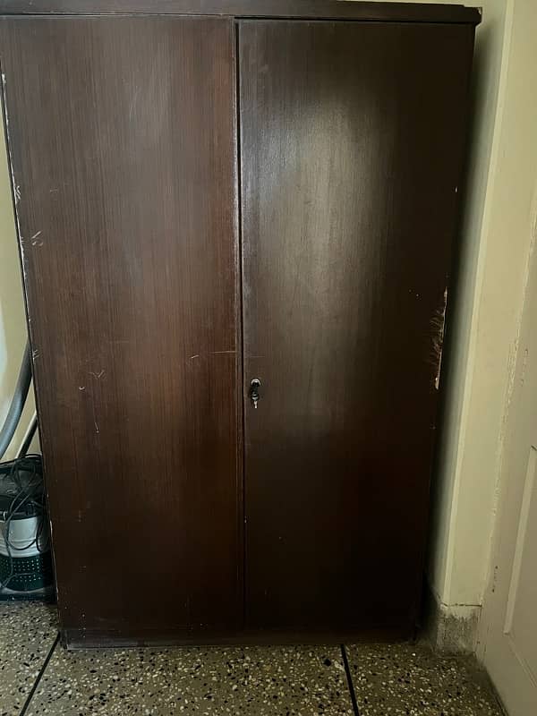 two door wardrobes 1