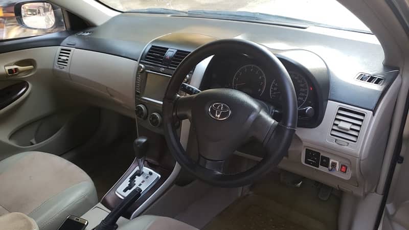 Toyota Corolla GLI 2012 7