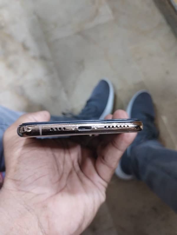 iphone xs max dual pta aproved 6