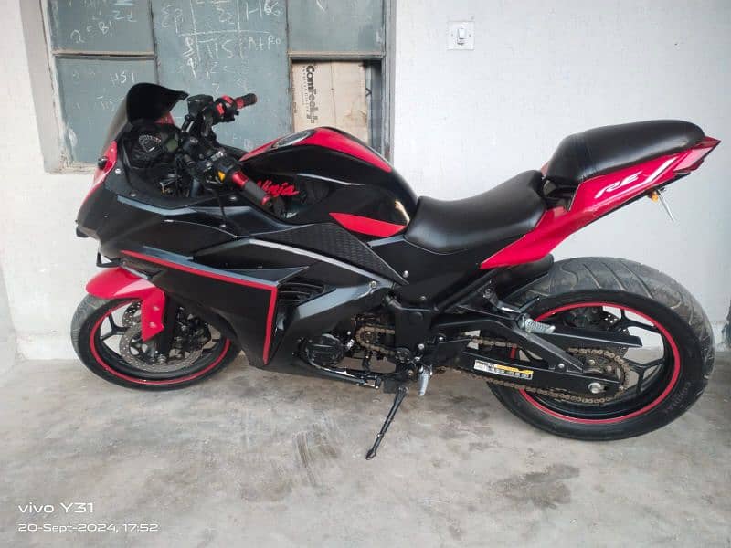 Kawasaki Ninja H2R Replica 03066006707 0