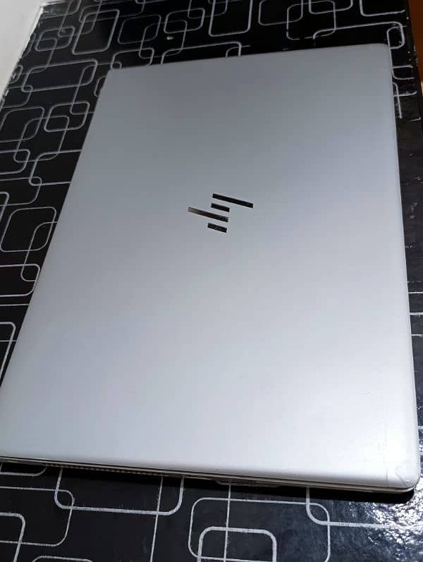 HP Elitebook 840 G5 1