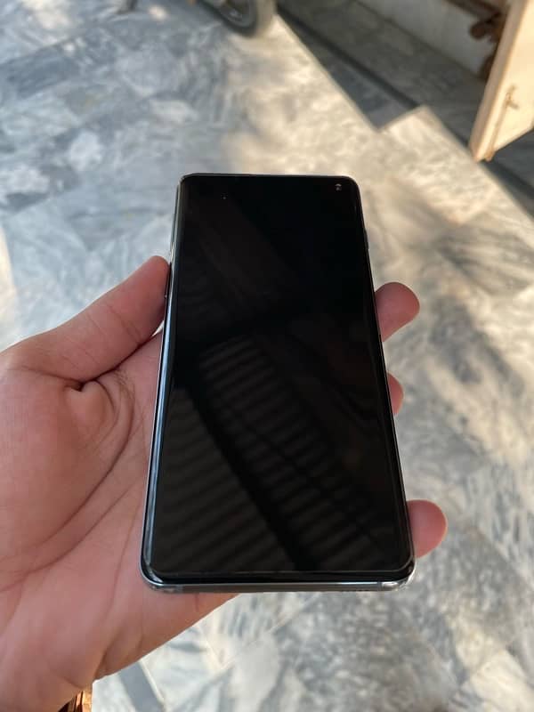 Samsung S 10 5G 10 by 10 condition 6GB 128 GB 6