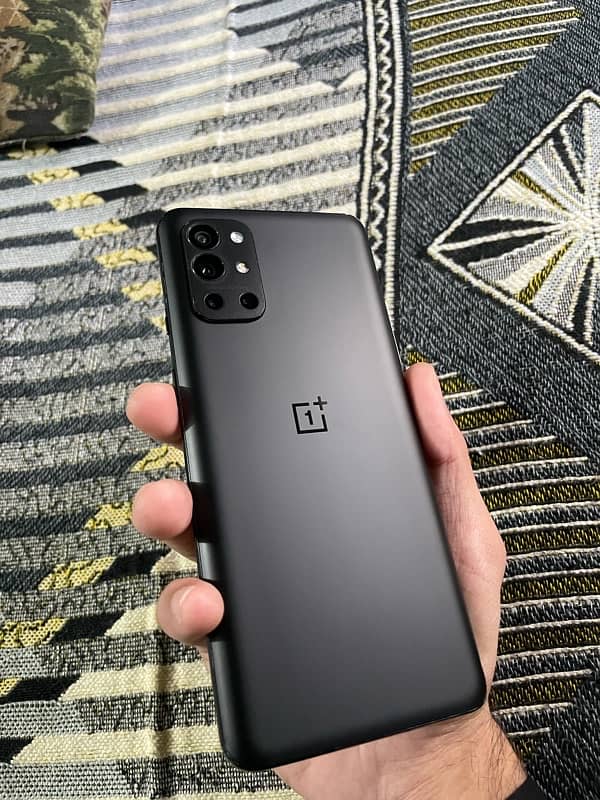 Oneplus 9r 12/256gb duel sim condition 10/9 2