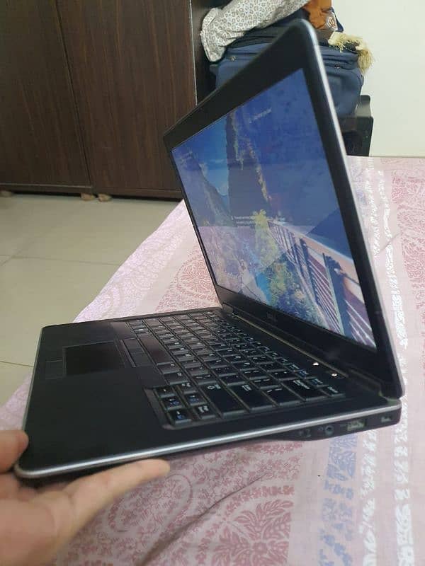 Dell laptop i7 4th generation 2