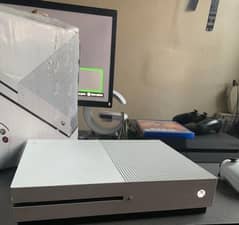 Xbox One S 1TB With Controller and Box