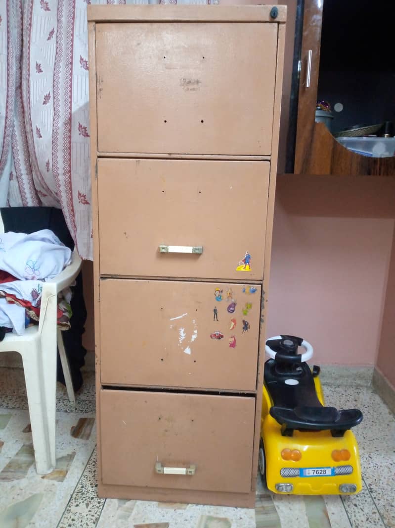 iron made cupboard good for office and house use 1