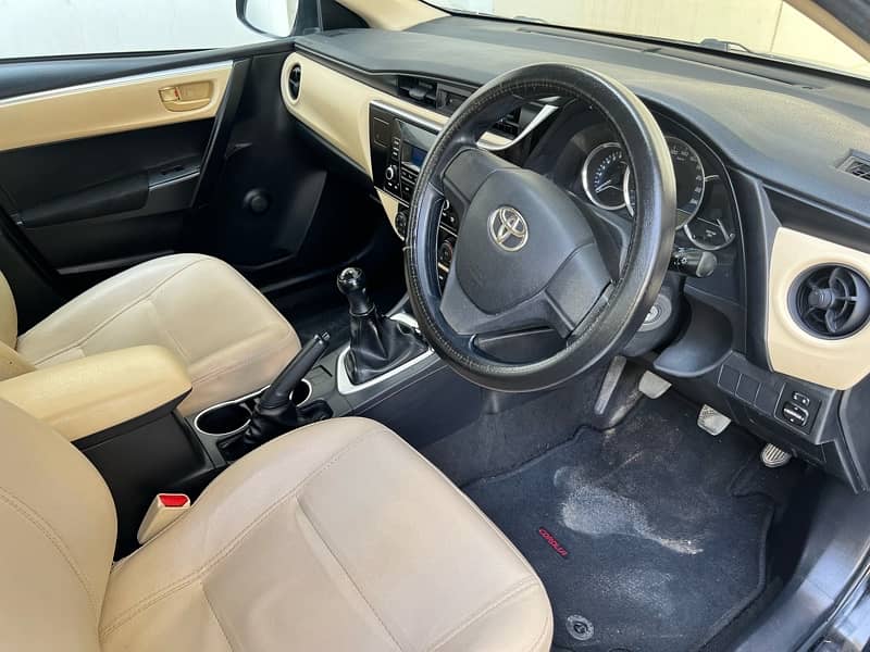 Toyota Corolla XLI 2019 gli convert excellent condition just like new 9