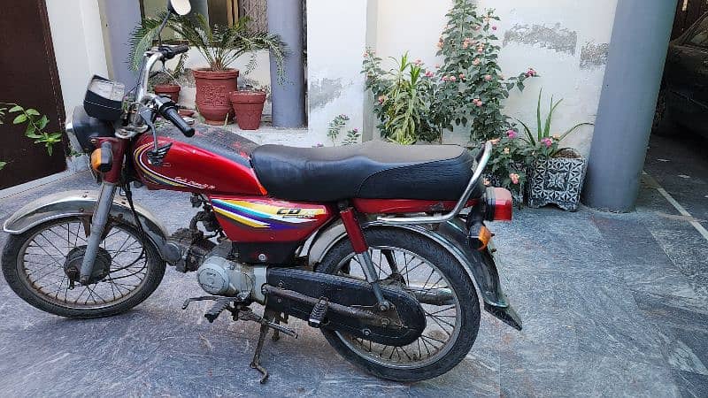 Honda CD70 2015 0