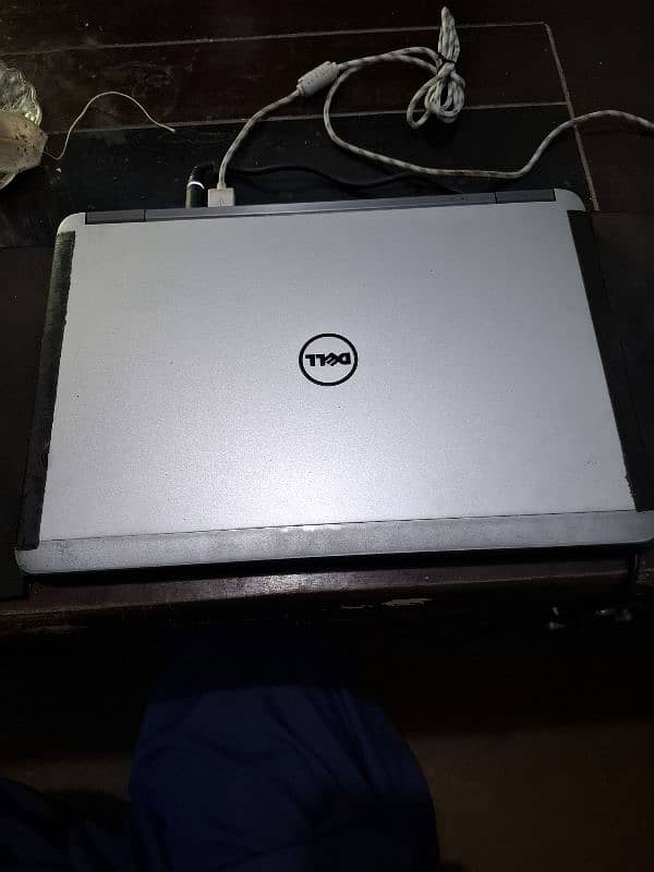 dell 7240 laptop 2