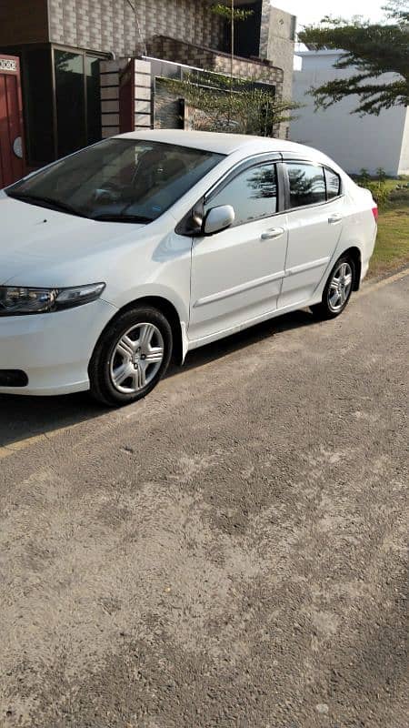 Honda City IVTEC 2018 ( 0300 7664765 ) 2