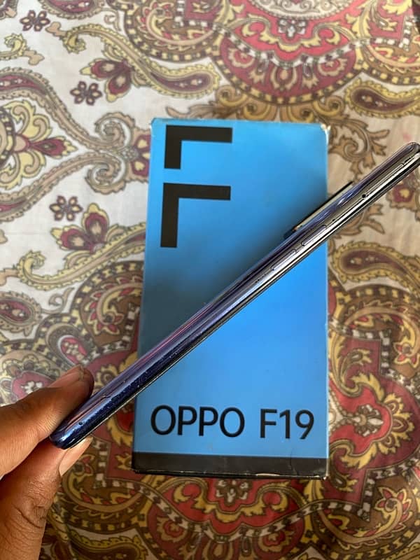 Oppo F19 6