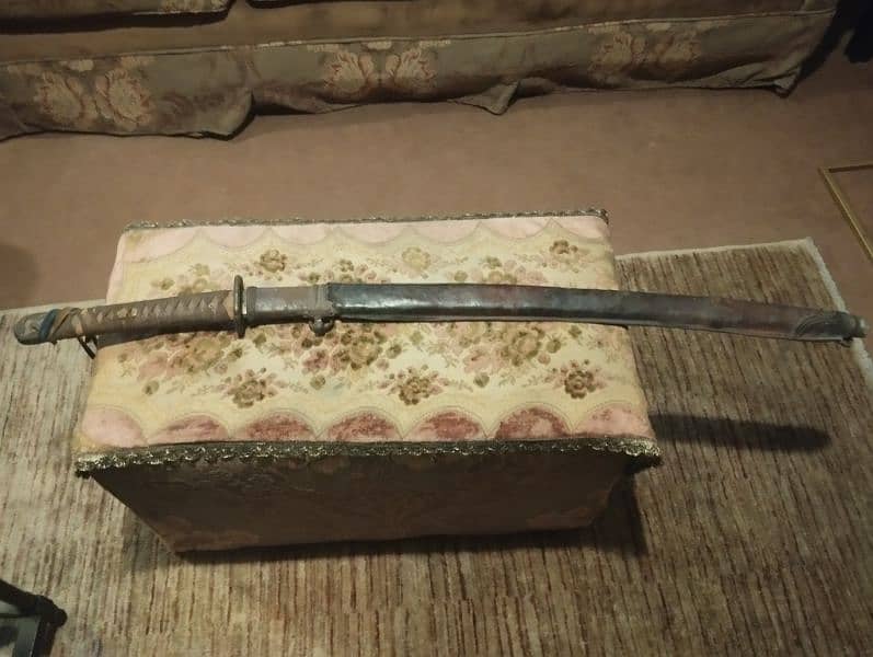 Antique sword 100 years old 2