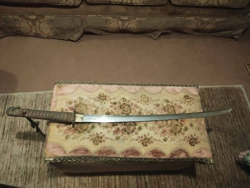 Antique sword 100 years old 3