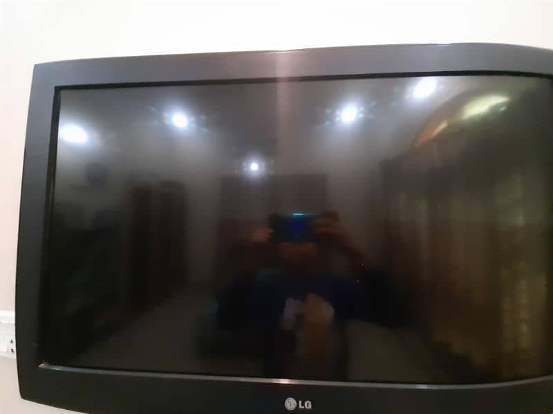 LG tv for sale 2