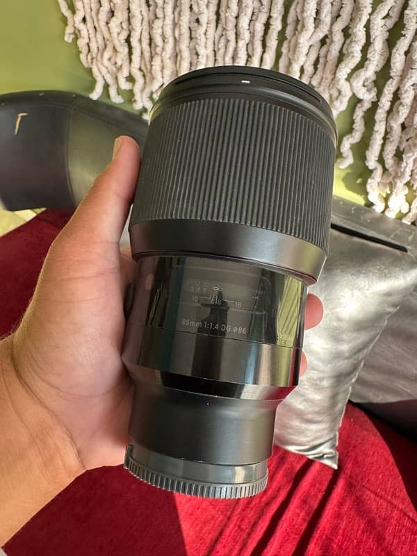 85mm sigma Sony e Mount DG HSM 4