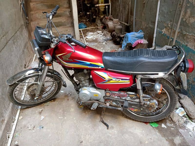 Honda 125 2019 ka last Karachi number 4