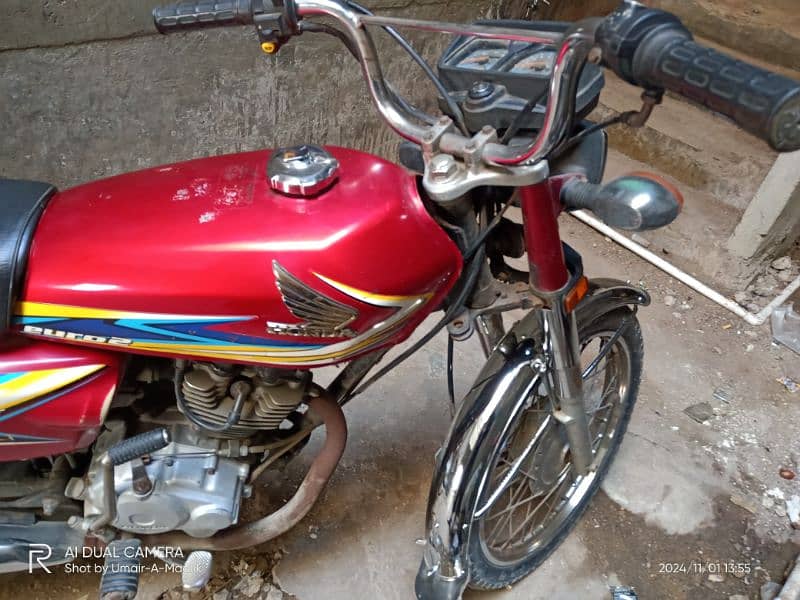 Honda 125 2019 ka last Karachi number 8