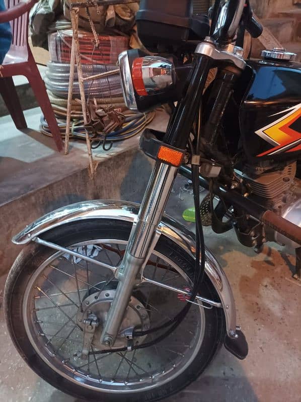 Honda 125 2021 Karachi 3