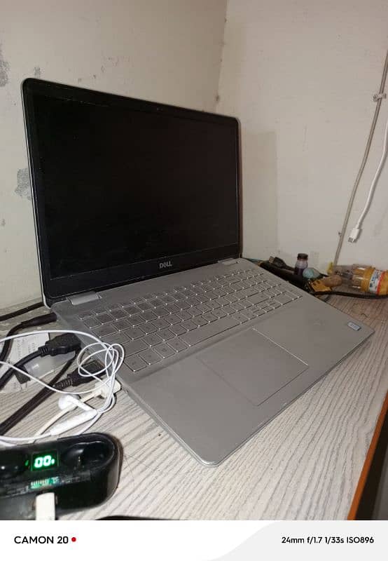 inspiron 5584 i5 8th 8gb ram 1tb ssd 1