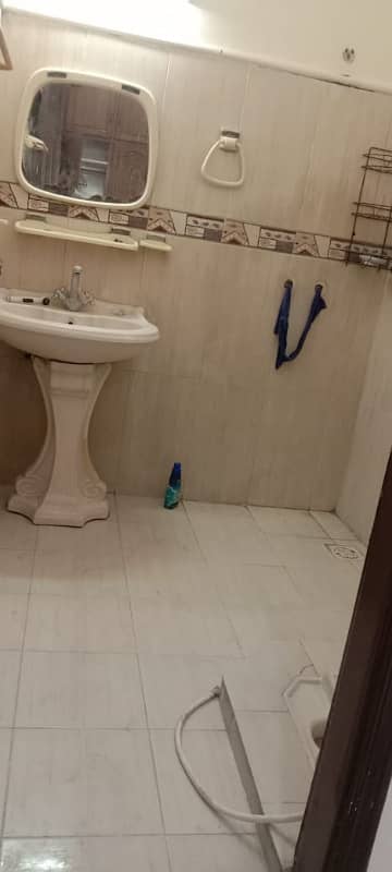 1 kanal house for rent in gulberg for call center software house school setup or any commercial activity and doctor clinic 8